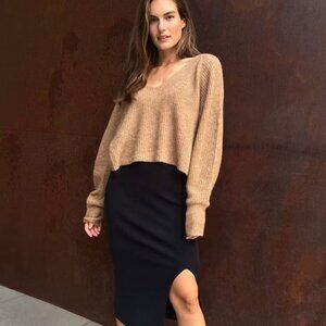 Babaton Tessin cropped v neck sweater - size S